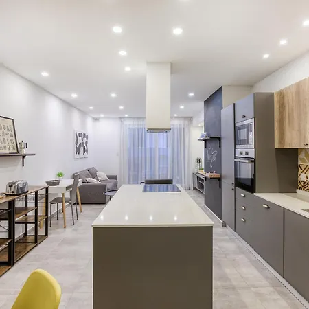 Designer 3Br Home With Private Balcony In Gzira By 360 Estates Exterior photo