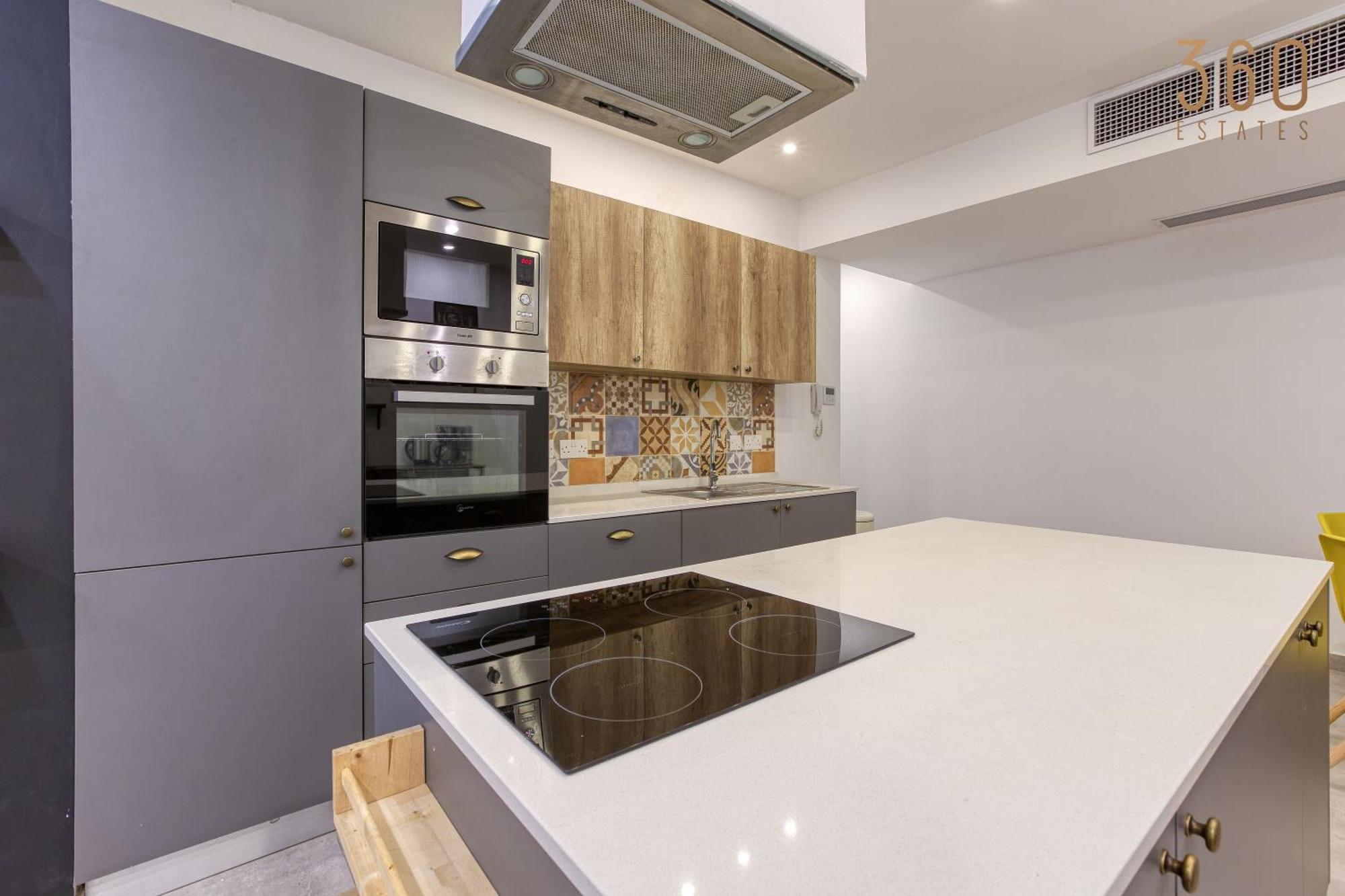 Apartamento Designer 3br With Private Balcony In By 360 Estates Gzira