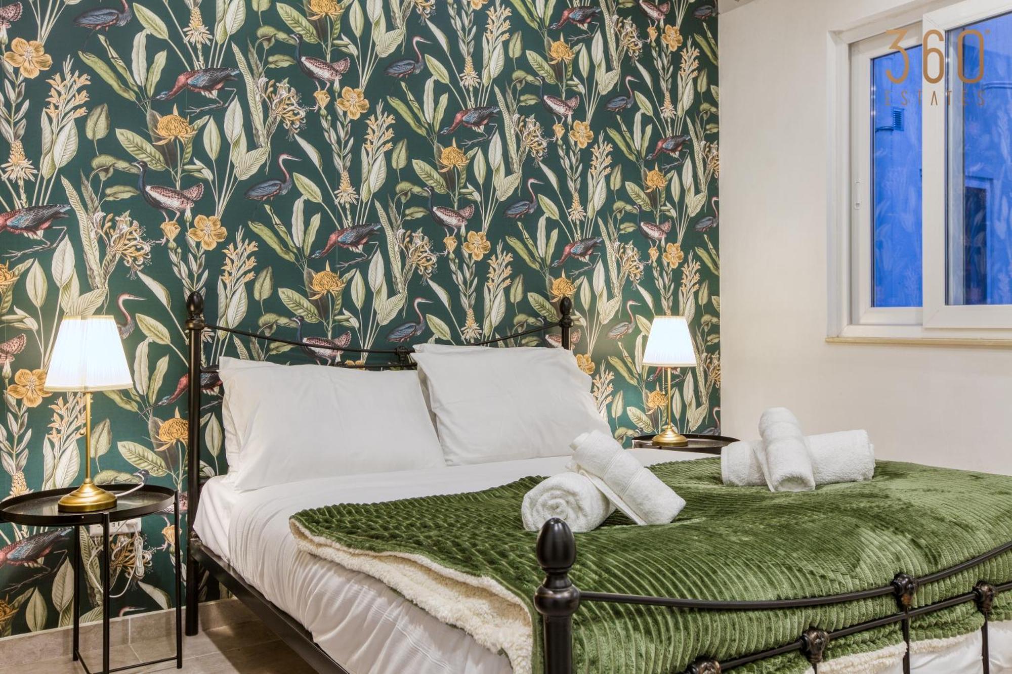 Designer 3br With Private Balcony In By 360 Estates Appartement