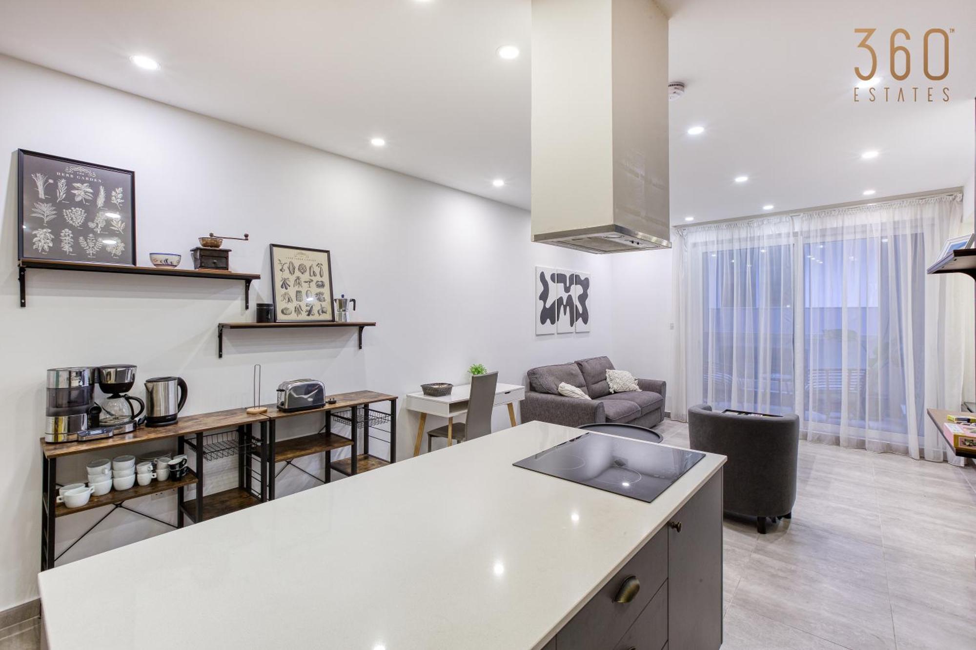 Designer 3br With Private Balcony In By 360 Estates Apartamento *